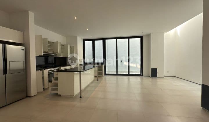 Jual/Sewa Rumah Cluster Mewah Kemang Lbv 877M2 +Swimming Pool @14,675M/715Jt/Thn*