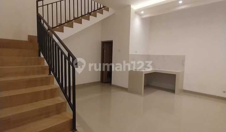 Brand New Modern House Cempaka Putih