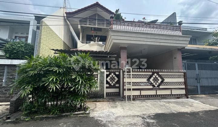 Turun Harga !! Dijual Rumah Siap Huni One Gate System Di Duren Sawit