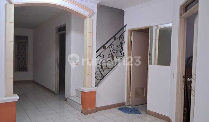 Rumah Cantik Siap Huni Strategis Taman Imam Bonjol Lippo Karawaci