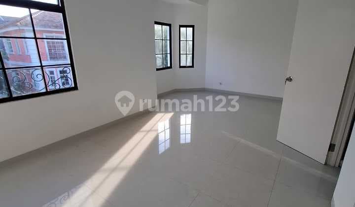 Town House Baru Renovasi Total Siap Pakai