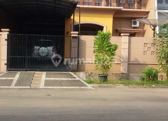 Dijual Rumah di Cluster Regency Harapan Indah Bekasi