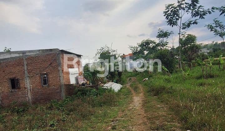 Strategic land plot in the Kos Dau area.