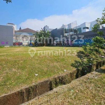 For Sale Land Plot in Kartika Utama Pondok Indah (ak/jp)