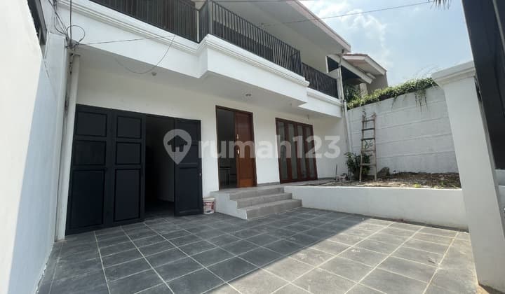 Ekslusive - Reposisi Harga - Dijual Rumah 2 Lantai Pondok Indah (mm)