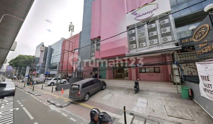 Modern Shop House for Rent, Jln Panglima Polim, (Lm)