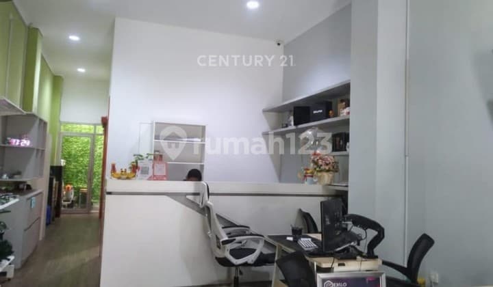 Ruko Startegis Akses Mudah Cocok untuk Klinik di Pademangan