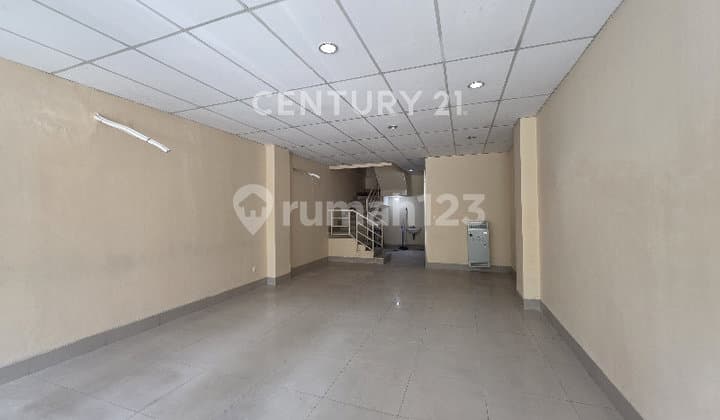 Ruko Business Park Kebon Jeruk 5 Lantai, Ada Lift, Must See!