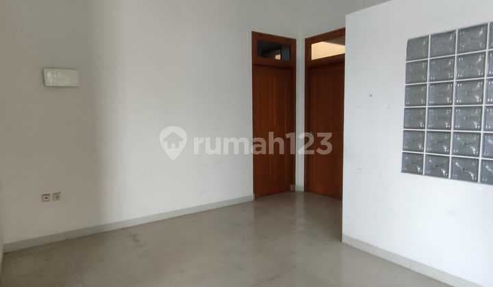 Sewa Rumah Murah 2 lantai 10x25 Siap Huni Strategis di Sunter, Jakarta Utara