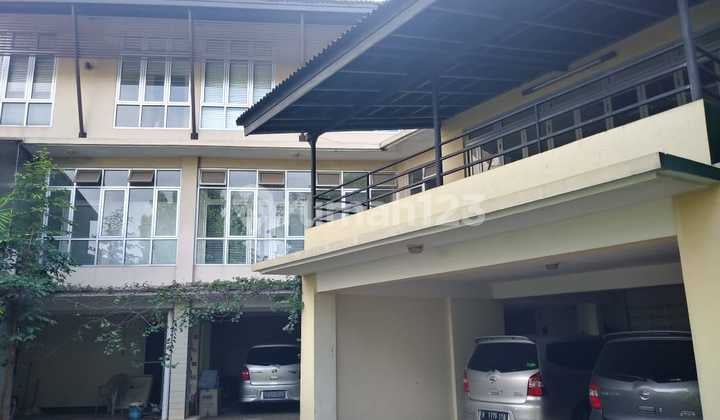 Dijual Rumah Yang Luas Di Jalan Diesel Lebak Bulus
