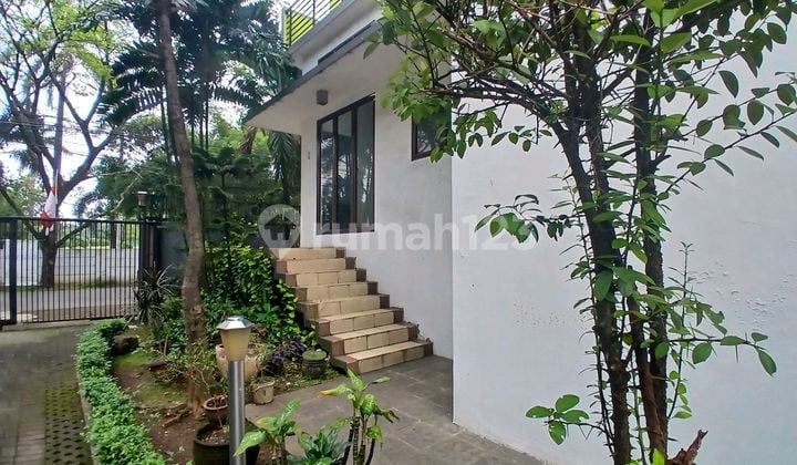 Disewakan Rumah Depan Lap.golf 2 Kt Di Green Golf Residence Cinere Pangkalan Jati