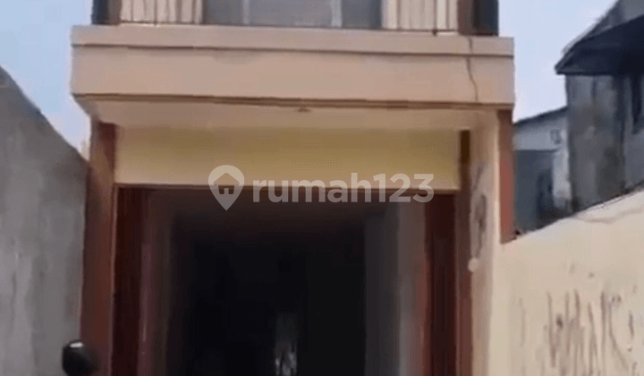 Disewakan Ruko Siap Huni di Jalan Raya Condet