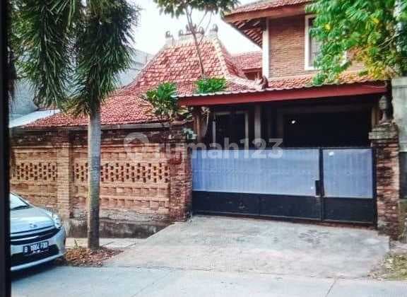 For Sale Comfortable and strategic ready-to-occupy house