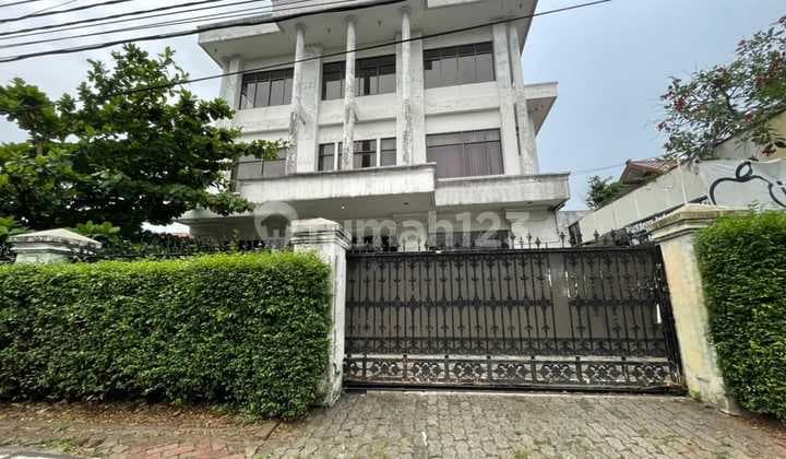 DIJUAL RUMAH TENGAH KOTA Jl.Sultan Agung - Semarang