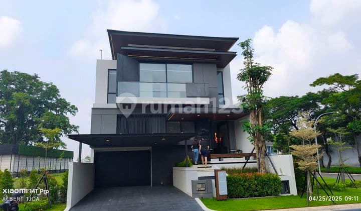 Citraland New Type Moissanite, Rumah Modern Mewah Dan Nyaman