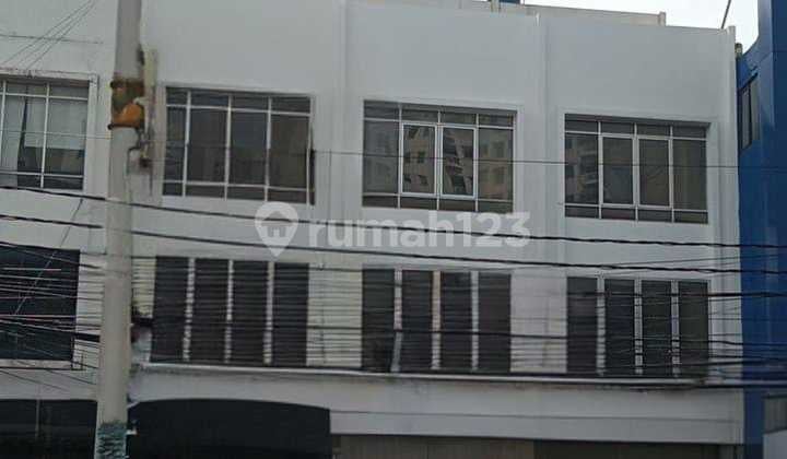 Ruko Baru , strategis di Fatmawati raya disewakan