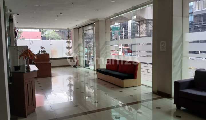 Strategic Commercial Space in Panglima Polim, South Jakarta near Blok M, ideal for Restaurant Business