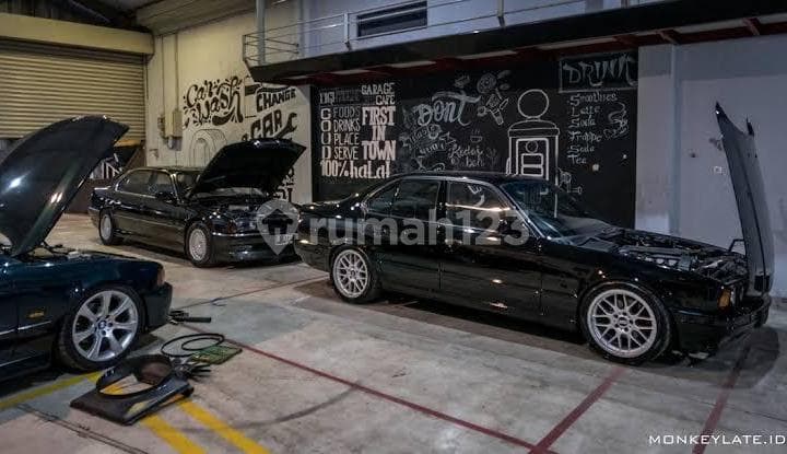 Dijual Cepat Tempat Usaha Siap Guna Di Lokasi Strategis, Bebas Banjir Di Jagakarsa Jakarta Selatan