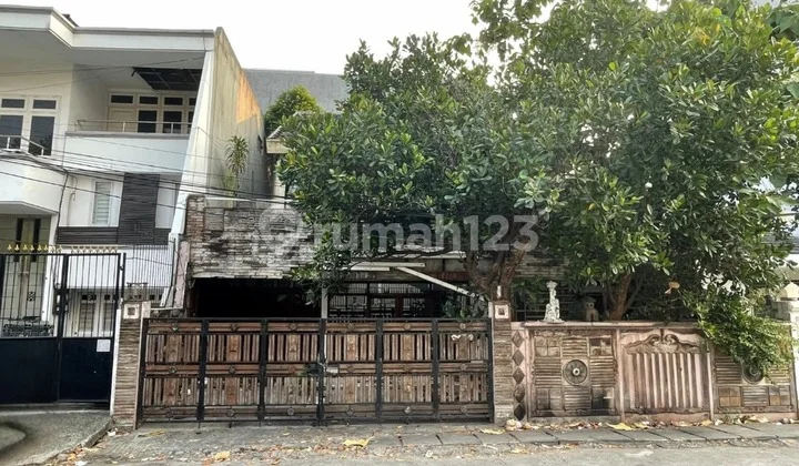 Quick Sale House on Mangga Duri Street, Kepa, West Jakarta