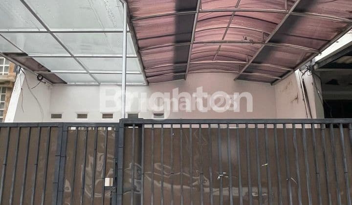 Rumah Cantik di Kawasan Strategis Jakarta Selatan