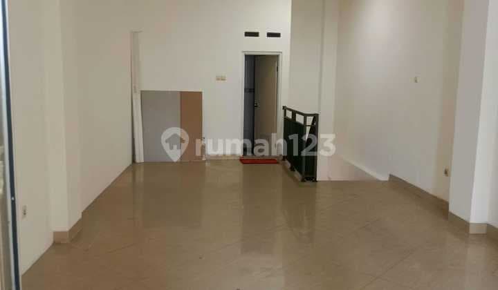 Ruko 2 Lantai Cocok untuk Usaha di Buaran Duren Sawit R2187