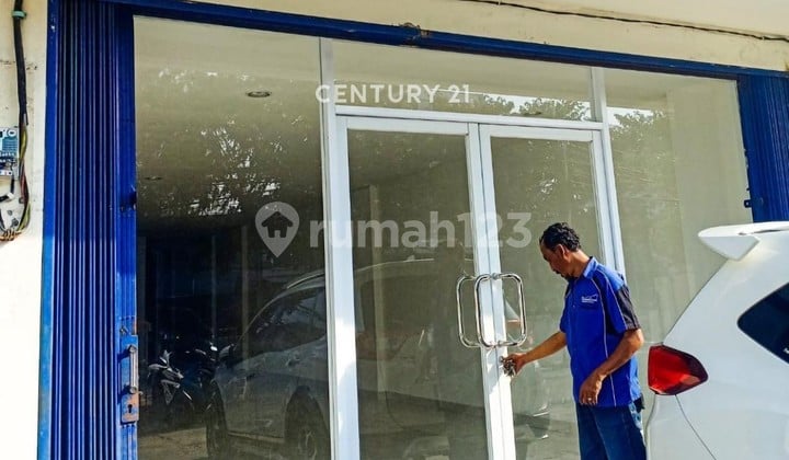 Ruko 5 Lantai Bagus dan Berlokasi Strategis di Pulogadung