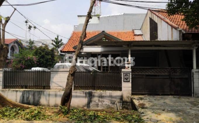 DIJUAL RUMAH TUA TANJUNG DUREN
