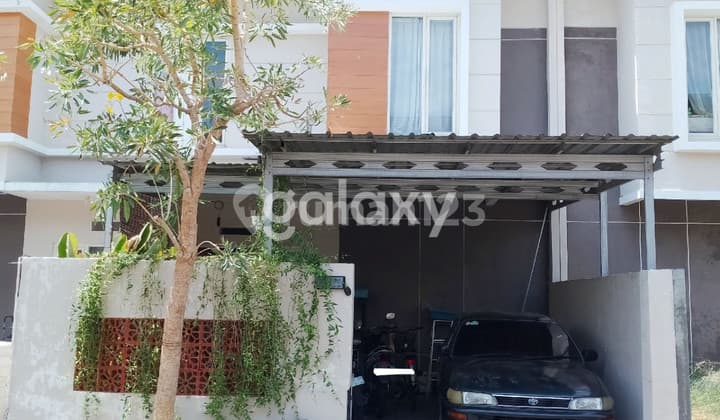 RUMAH 2 LANTAI TERAWAT DI GRAND ALEXANDRIA BUDURAN SIDOARJO