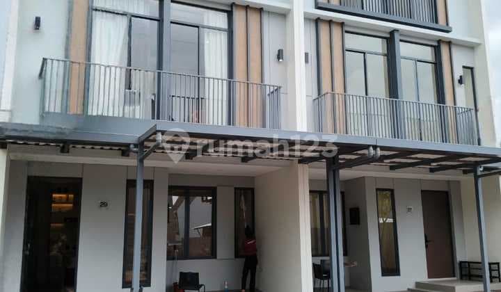 For Sale Brand New House in Malibu Anza Cluster, Gading Serpong, Paramount Land