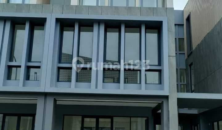 For Rent: Delrey Townhouse Concept 3-Story Shop House in BSD Near Ipeka