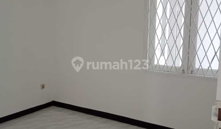 Dijual Rumah di Graha Bintaro GR 2