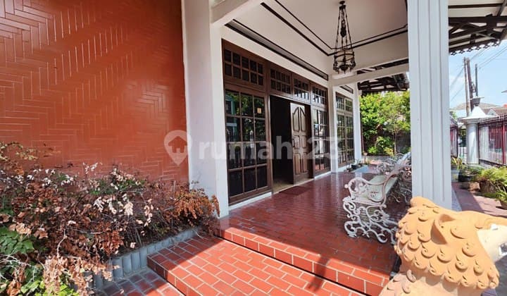 Jual Rumah Old Money Ruangan Lega Di Kerten Laweyan Solo