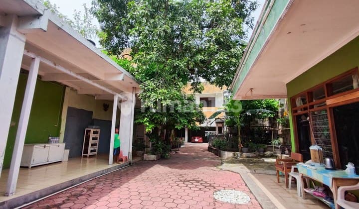 Cheap Vintage House for Sale in the Jebres Business Area, Solo City