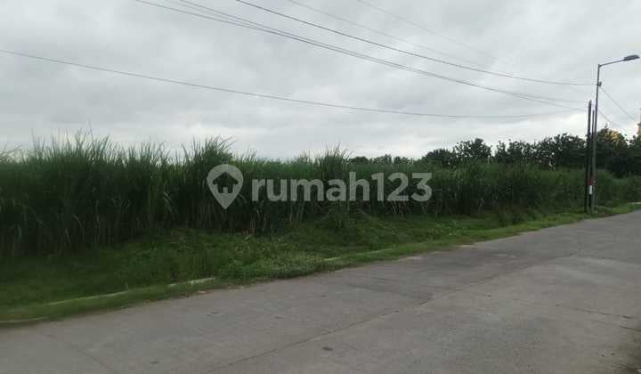 Kavling Industri Pinggir Jalan Utama, Jalur 2 Mobil