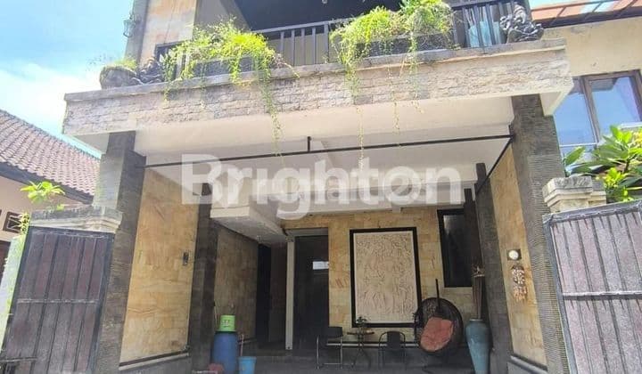 Rumah 4 Kamar Dekat Renon dan Sanur