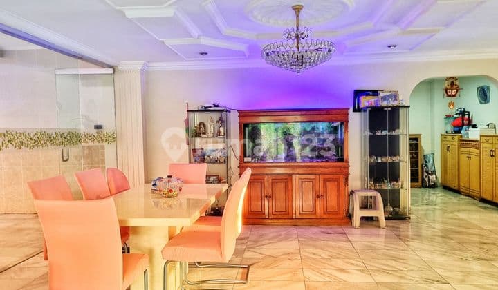 JUAL CEPAT RUMAH ANCOL LUAS 510m2 FULL FURNISH DAN RAPI