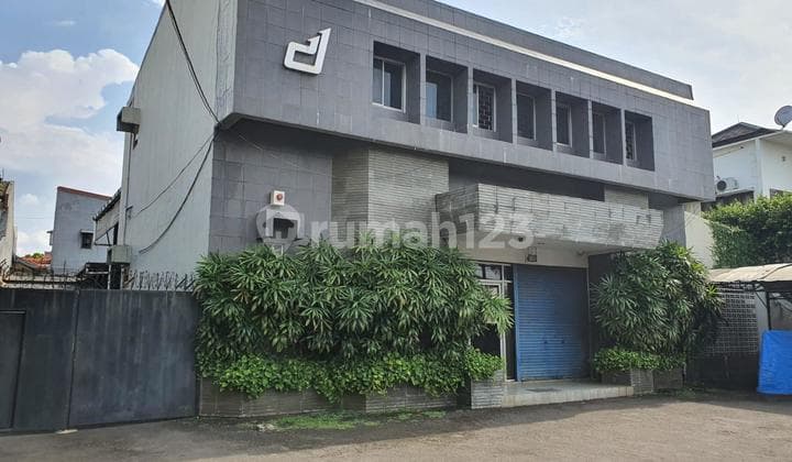 Jual MURAH Perkantoran Gudang 811m2 Kemanggisan Kebon Jeruk Siap Pakai