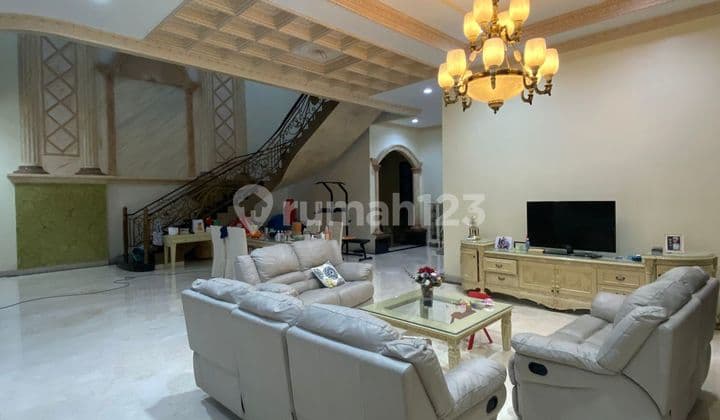 JUAL CEPAT Rumah PIK1 337m2 Full Furnish Siap Huni