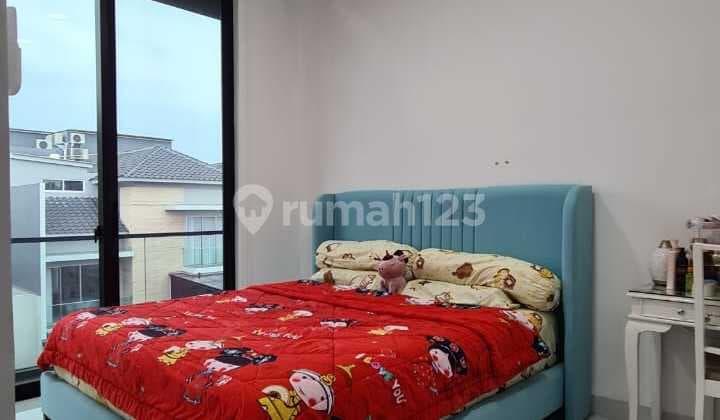 Rumah Golf Island 5x15 sudah full renov dan furnish siap huni