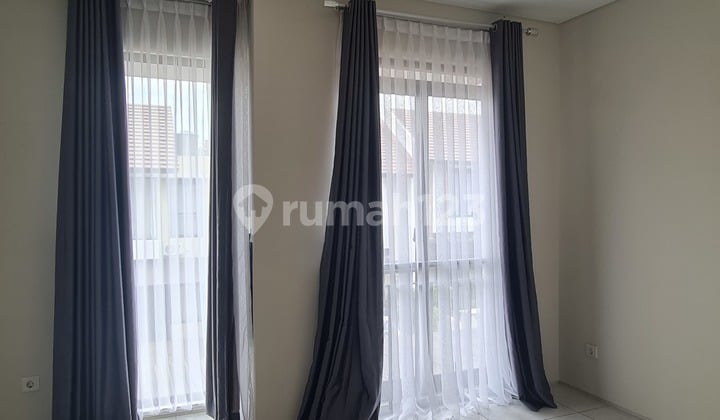Jual Cepat! Rumah Nyaman Berlokasi Ditatar Favorite Kota Baru Parahyangan, Bandung