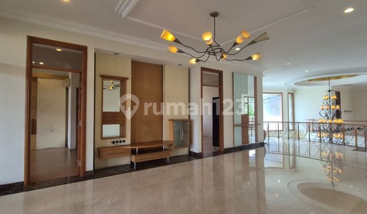 Dijual Cepat Rumah Mewah Bandung Utara Dibawah NJOP! Rumah Lux Siap Huni Diarea Setiabudi Bandung dengan Harga Miring