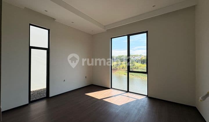 Rumah Dijual di Kota Baru Parahyangan Bisa Nego