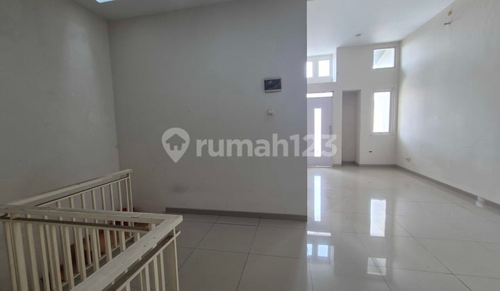 Quick Sale, 2-Story Residence, Ready to Move In at Kota Baru Parahyangan Area, Bandung