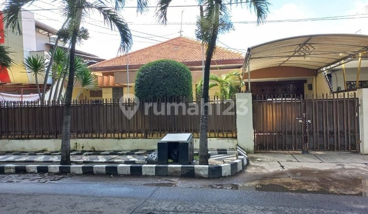 Rumah Siap Huni Di Raya Manunggal Kebonsari Surabaya