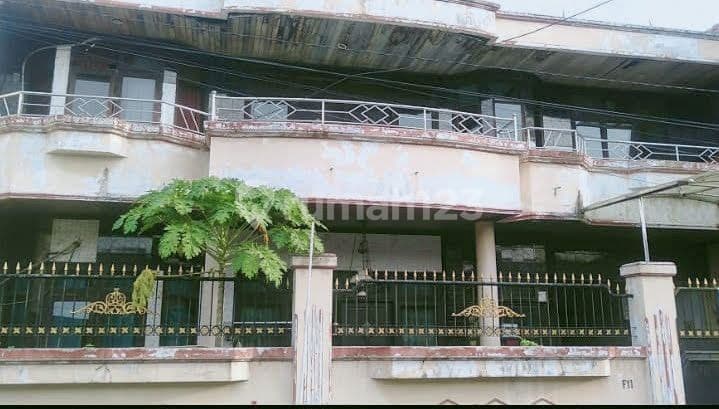 House in Wisma Bungurasih South, Surabaya