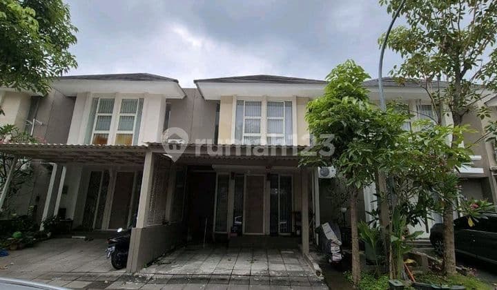 The Greenlake Citraland Sby House