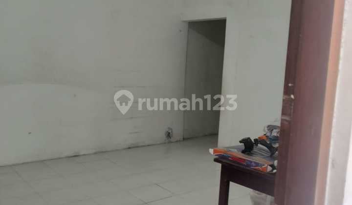 Rumah Bagus Semi Furnished di Jl. Imam bonjol Semarang Tengah, Semarang
