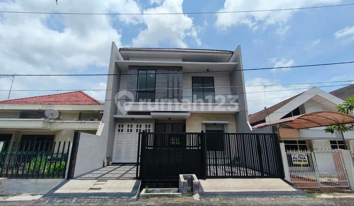 New House Manyar Kertoadi Width 10 East Surabaya