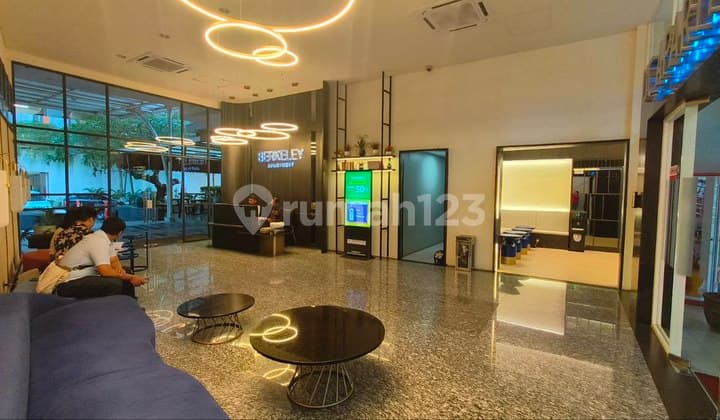 Dijual Cepat Apartemen Berkeley Depan Univ Ciputra Surabaya Barat .