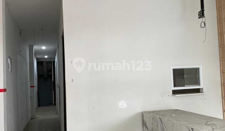 Disewakan Ruko Strategis Kemang Raya - Ideal Kantor, Klinik & Retail